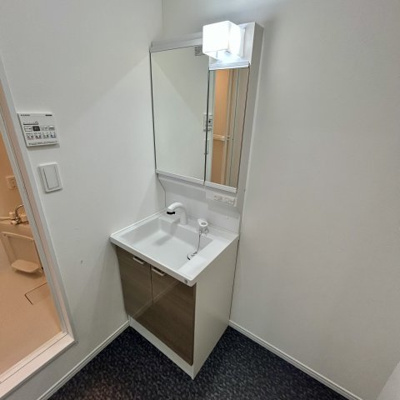 【独立洗面台】 | Grove Noa