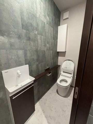 水戸市住吉町　中古戸建のトイレ