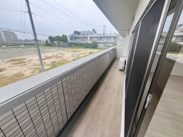 【バルコニー】 | プレジオ西宮北口 | バルコニーがあります