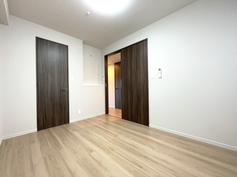 ブランシエラ鹿児島の洋室|約6.0畳の洋室の様子です。