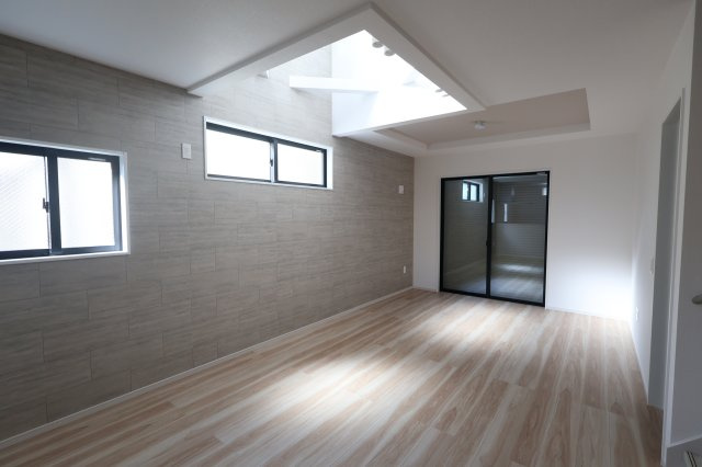 《仲介手数料無料》南区大字太田窪2695-8新築一戸建てLIGARE