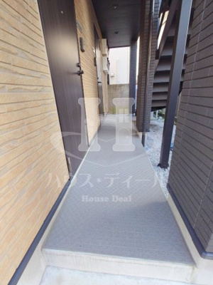 【エントランス】 | ＧＲＡＮＢＬＵＥ王子