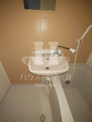 【洗面所】 | ＧＲＡＮＢＬＵＥ王子 | 洗面スペース