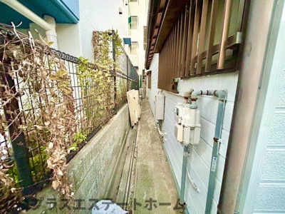 【バルコニー】 | 六番町貸家