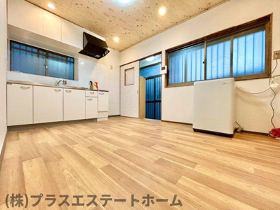 【居間・リビング】 | 六番町貸家