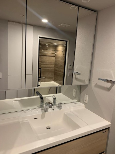 グランアッシュ山科御陵の間取り