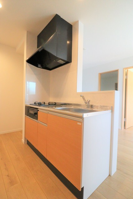 S Apt. 玉津町のキッチン