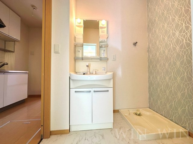 ラ・カルティエの独立洗面台