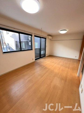 シャルマン城東 Ⅱの居間・リビング