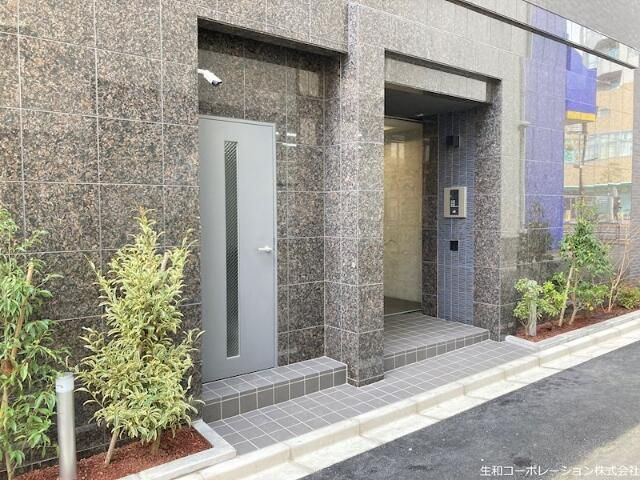 ＭＥＩＮ　ＳＣＨＬＯＳＳ　三河島のエントランス