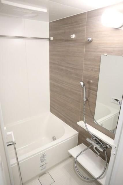 ＭＥＩＮ　ＳＣＨＬＯＳＳ　三河島の浴室