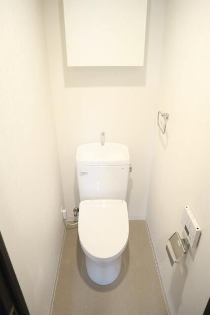 ＭＥＩＮ　ＳＣＨＬＯＳＳ　三河島のトイレ