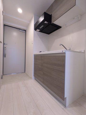 ケイディーエックスレジデンス原木中山のキッチン