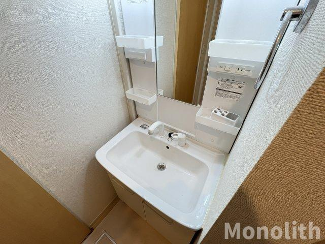 プラストサイドの洗面所
