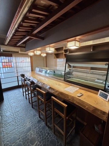 湯本駅徒歩４分！和風料理店居抜き貸店舗！の内装