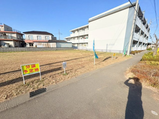 【前面道路含む現地写真】 | 鶴ヶ島市中新田　建築条件なし売地　東武越生線『一本松駅』徒歩6分　【新町小学区】