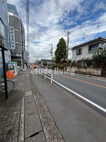 アイリスビルの周辺