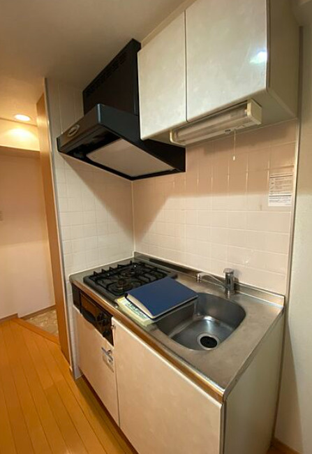 プリズムスクエア本駒込のキッチン|　※別室参考写真です。