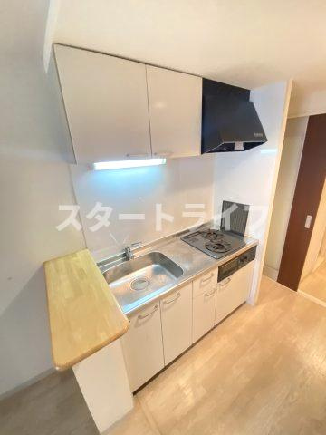 大阪市淀川区木川東４丁目の賃貸マンションのキッチン