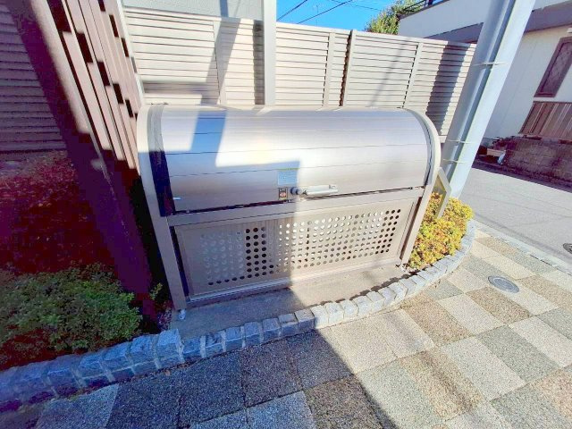 メゾングレイスのその他共用部分|★入居者専用ゴミストッカー★