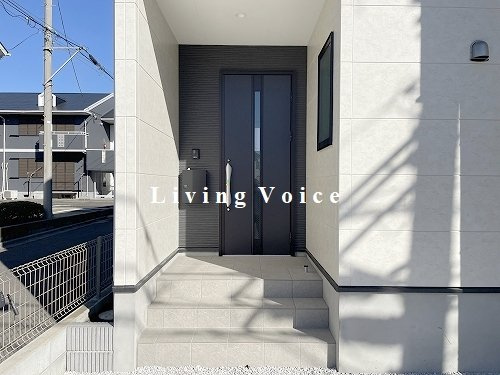 【エントランス】 | 【仲介手数料０円】高座郡寒川町中瀬1期　新築一戸建て | 高座郡寒川町中瀬1期　新築一戸建て