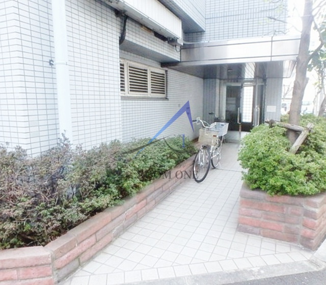 グランドマンション金子のエントランス|エントランスです。