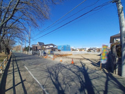 【前面道路含む現地写真】 | 熊谷市万平町１丁目　7180万　土地