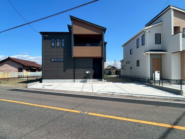 ブルーミングガーデン　江南市島宮町巡見　全２区画分譲の駐車場|■駐車場　■ヤマダ不動産　株式会社リライフ　
■夢のマイホーム購入をフルサポートします！
