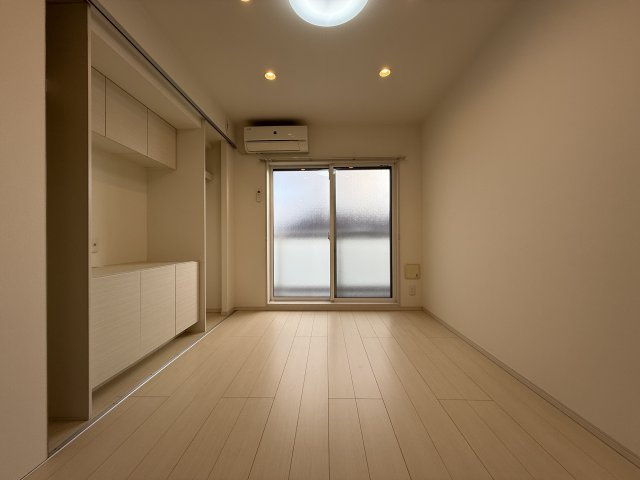 HARU緑地公園の居間・リビング