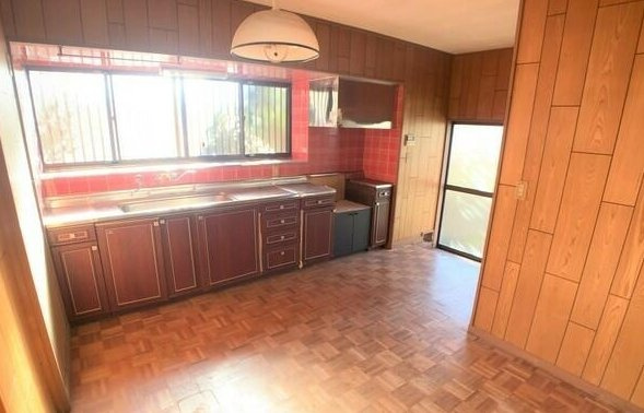 大網白里市南横川　平屋中古戸建のキッチン|敷地約145坪 ３LDK平屋建 バーベキュー・家庭菜・ドックランが可能です。車3台可 閑静な分譲地内