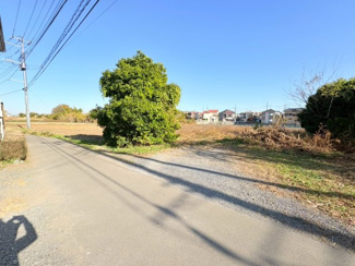 【前面道路含む現地写真】 | 鶴ヶ島市脚折　建築条件なし売地　東武越生線『一本松駅』徒歩21分　【第一小学区】