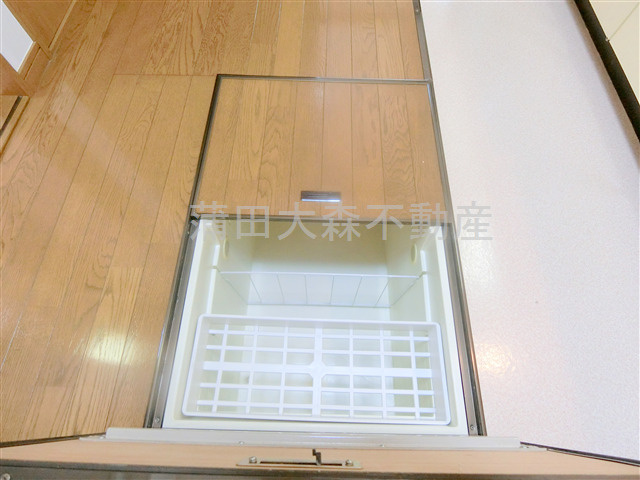 ルミナーレ東蒲田の収納|床下収納