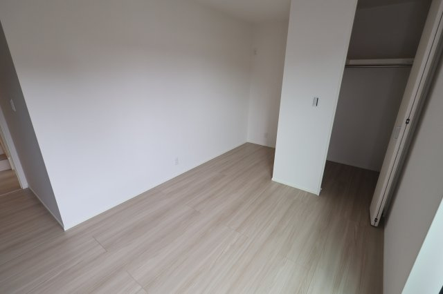 《仲介手数料無料》南区大字太田窪2272-6新築一戸建てジオヴィスタ
