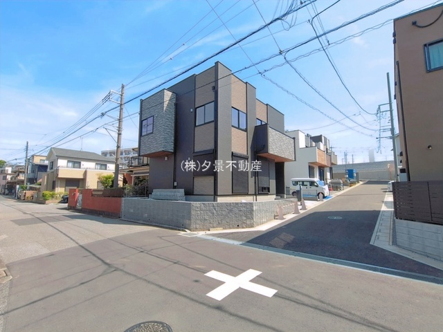 《仲介手数料無料》南区大字太田窪2272-6新築一戸建てジオヴィスタ
