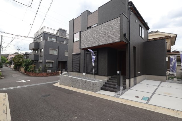 《仲介手数料無料》南区大字太田窪2272-6新築一戸建てジオヴィスタ