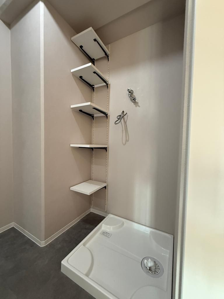 多摩川ハイム３号棟のランドリースペース