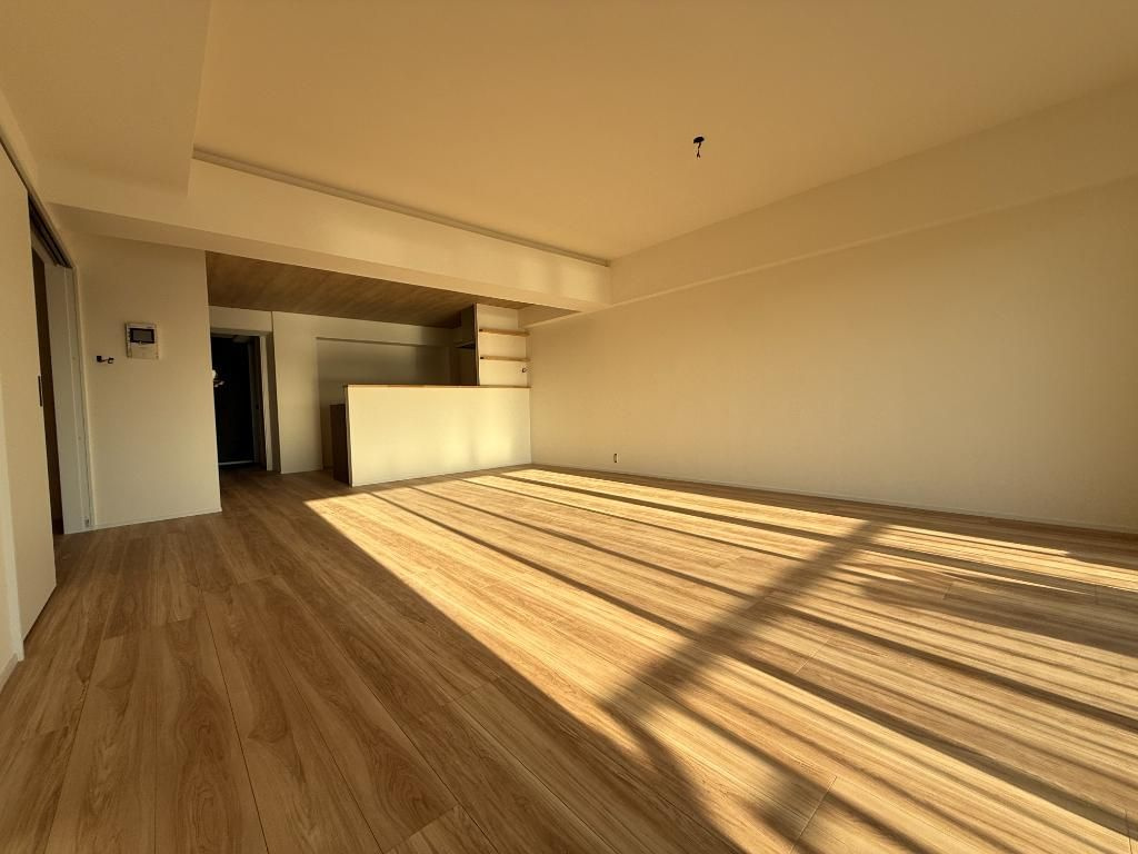 多摩川ハイム３号棟の居間・リビング