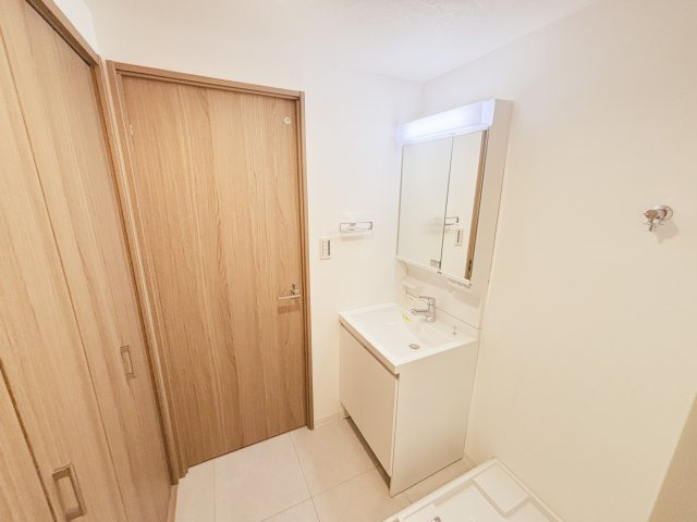 【独立洗面台】