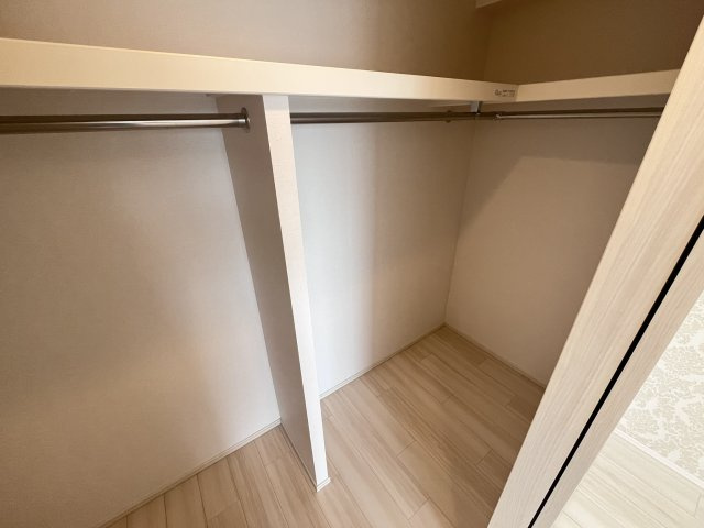 【収納】 | プレジオ西宮北口 | たっぷりとした収納スペースです