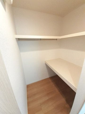 ヤマコウバシの収納|ちょっとした収納スペースも充実しています