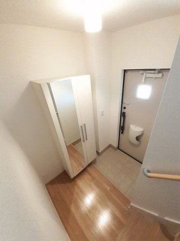 ヤマコウバシの玄関|玄関です