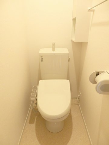 グレィス　ヴィラ　観音Ⅱのトイレ|シンプルで使いやすいトイレです