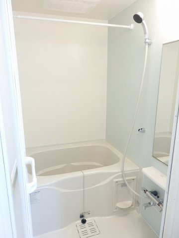 グレィス　ヴィラ　観音Ⅱの浴室|日々の疲れを癒すお風呂付です