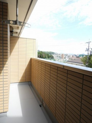 グロース　ブルーメ　城山のバルコニー|バルコニーがあります