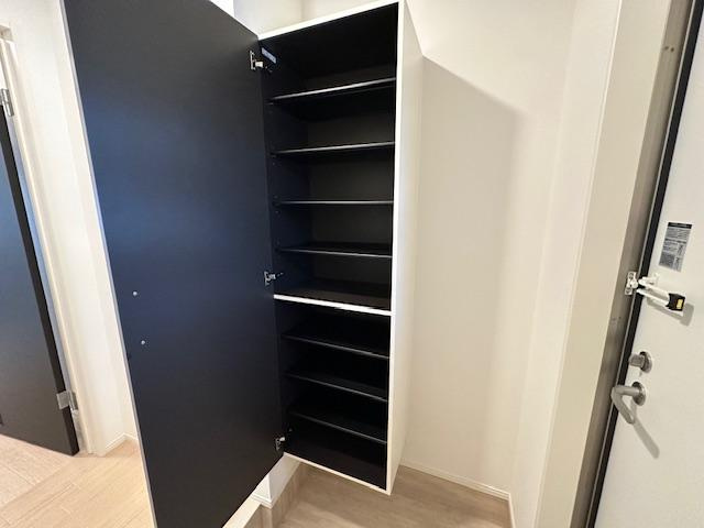 エトワール恵島の収納|下駄箱（イメージ）