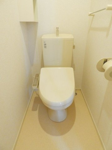 モーデ　エイチのトイレ|清潔感のあるトイレです
