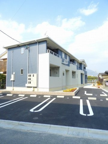 モーデ　エイチの駐車場|駐車スペースもあります