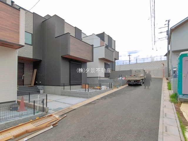 《仲介手数料無料》南区大字太田窪2272-6新築一戸建てジオヴィスタ