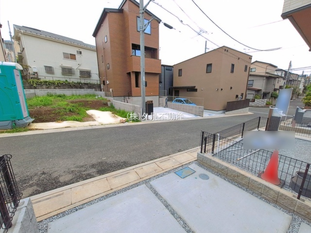 《仲介手数料無料》南区大字太田窪2272-6新築一戸建てジオヴィスタ