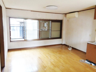 【居間・リビング】 | 東灘区本庄町1丁目　中古戸建